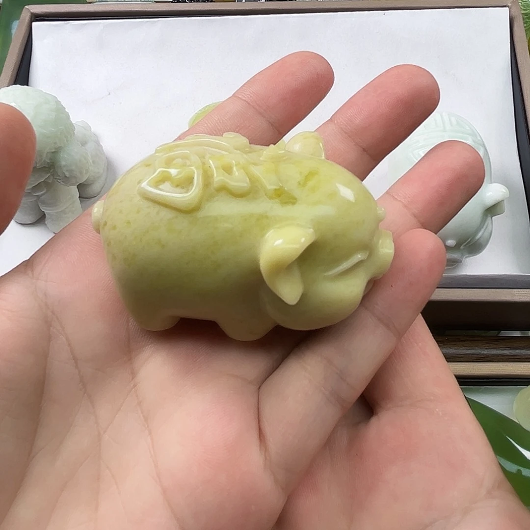 未镶嵌岫玉吊坠(不含链)一****祝