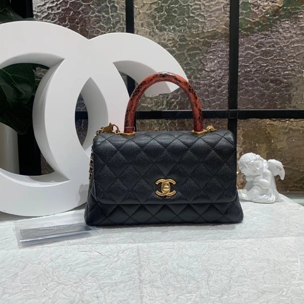 95新 Chanel/香奈儿 Chanel黑金小号coco handle 25010017-04