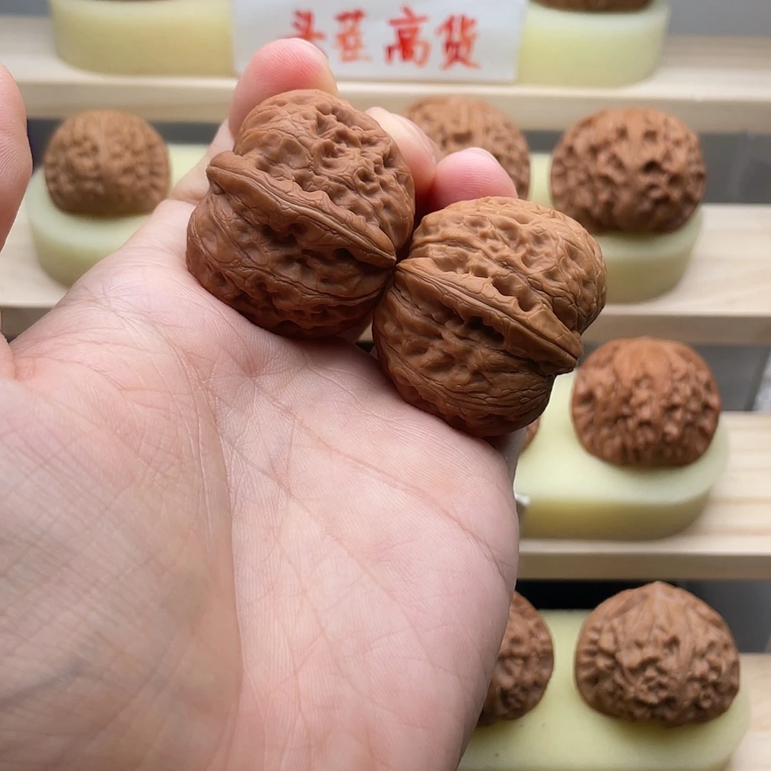 吊坠文玩核桃39.8元宝