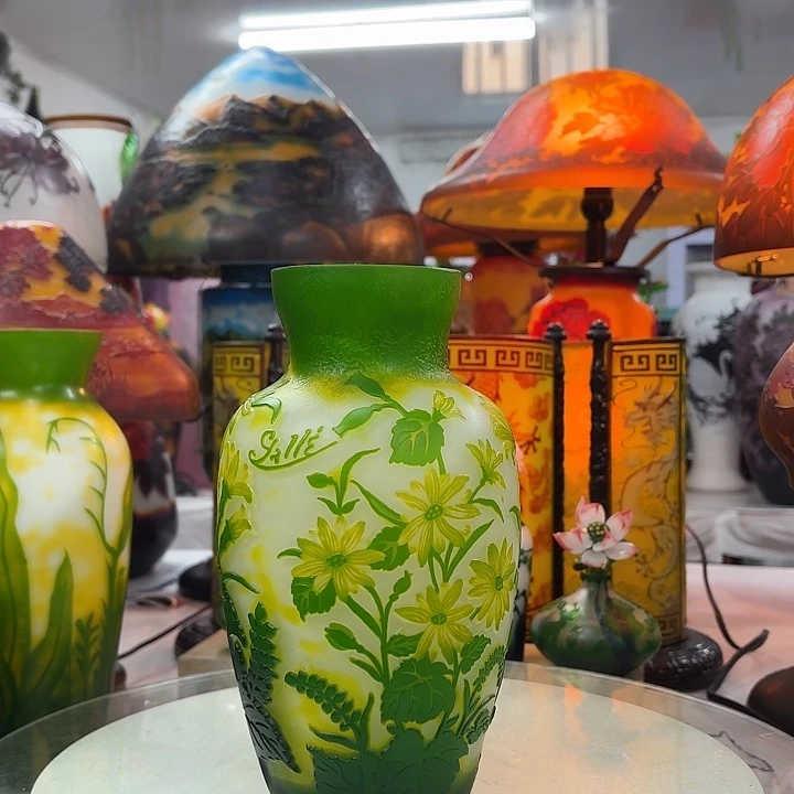 琉璃高24口611号葛蕾花瓶