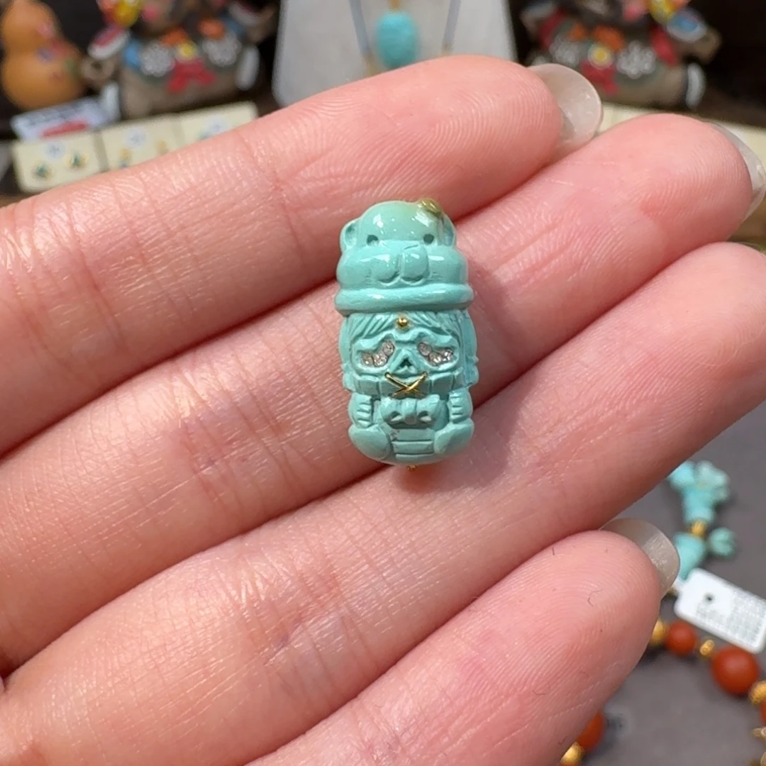 绿松石未镶嵌阿呆配饰