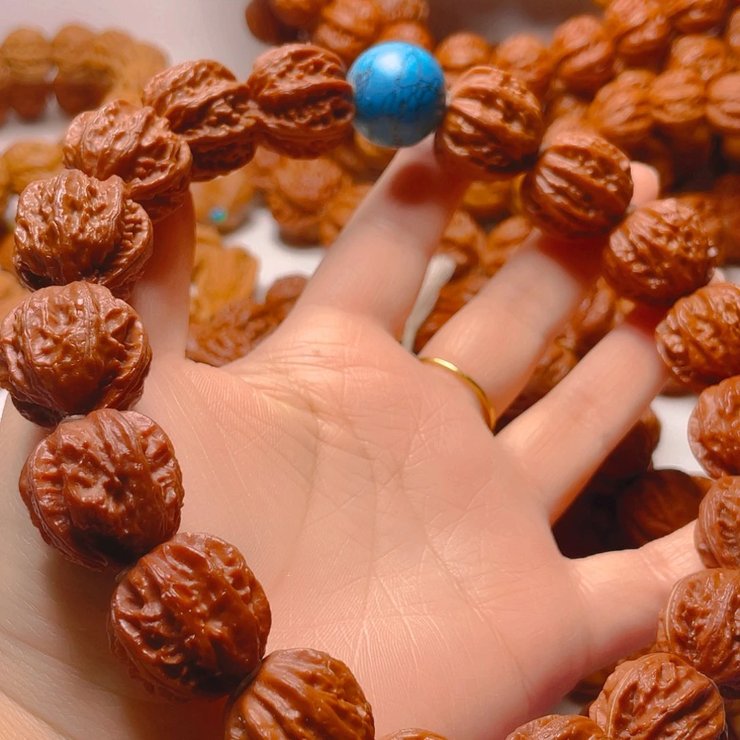 莲***圣吊坠文玩核桃京八棱