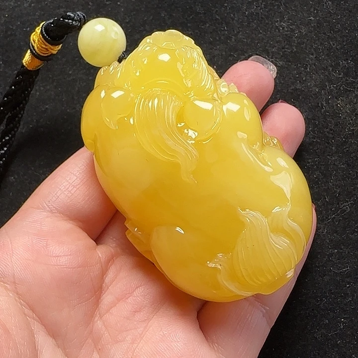 蜜蜡珠宝奇石未镶嵌