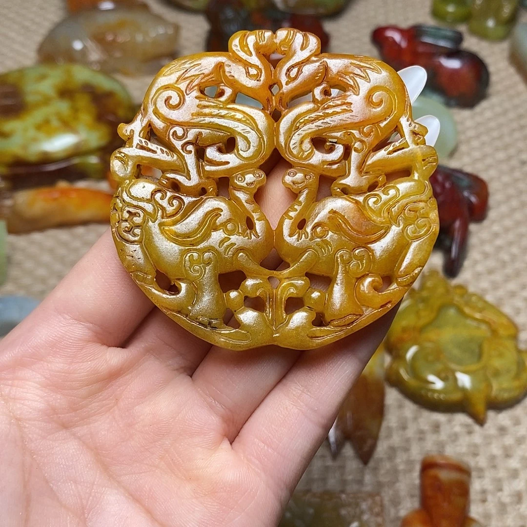 蛇纹石玉未镶嵌颈饰