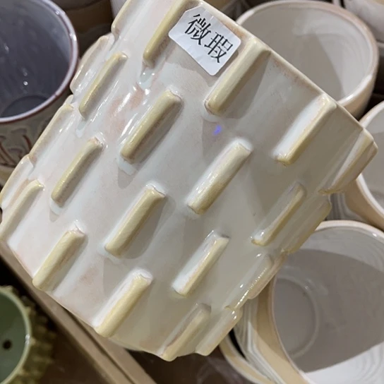 多肉绿植陶瓷花盆9.9包邮，有孔