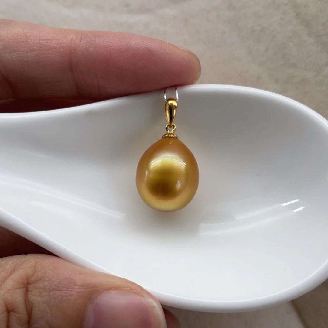 18K金镶嵌吊坠(不含链)海水珍珠12.7mm