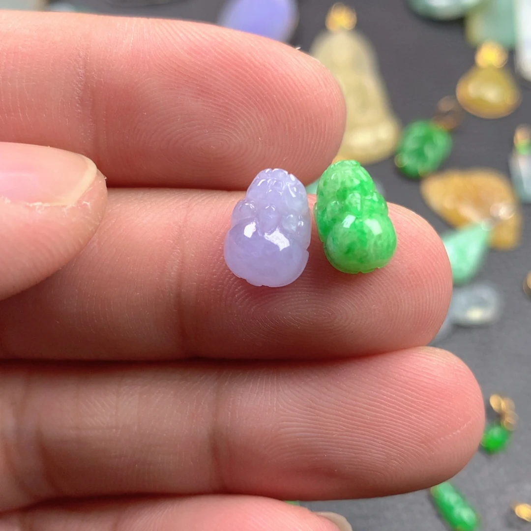 【闪购商品】颈饰18K金镶嵌翡翠柠*?翡翠