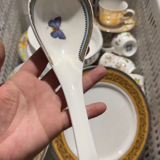 库存陶瓷瑕疵不影响使用