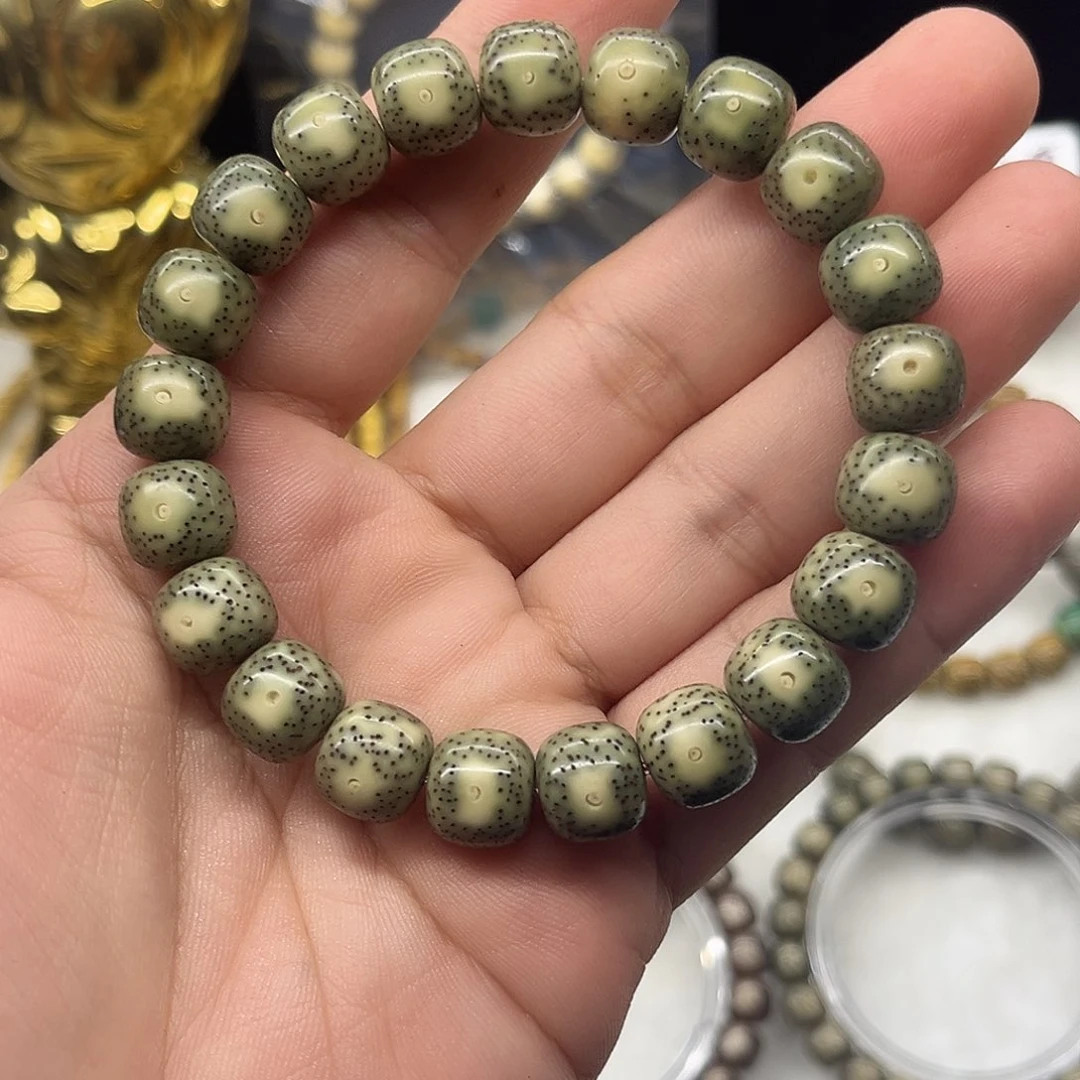 手串星月菩提卡11绿包白
