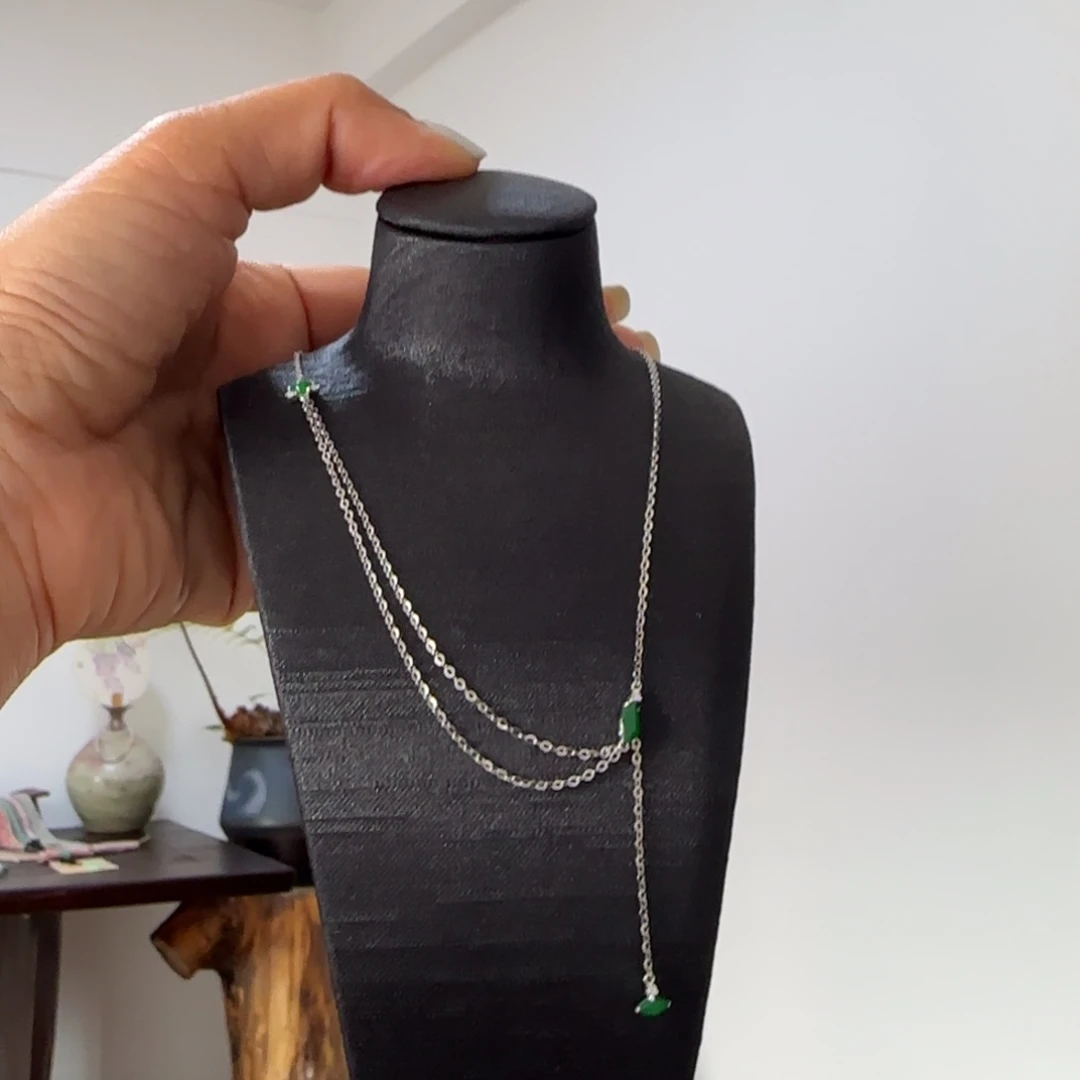 翡翠颈饰18K金镶嵌设计款