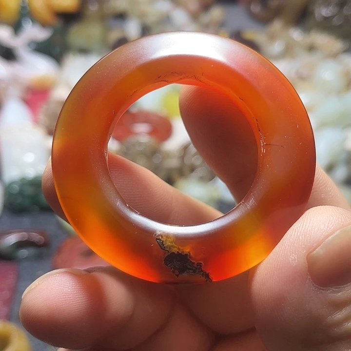 吊坠(不含链)未镶嵌和田玉（糖玉）