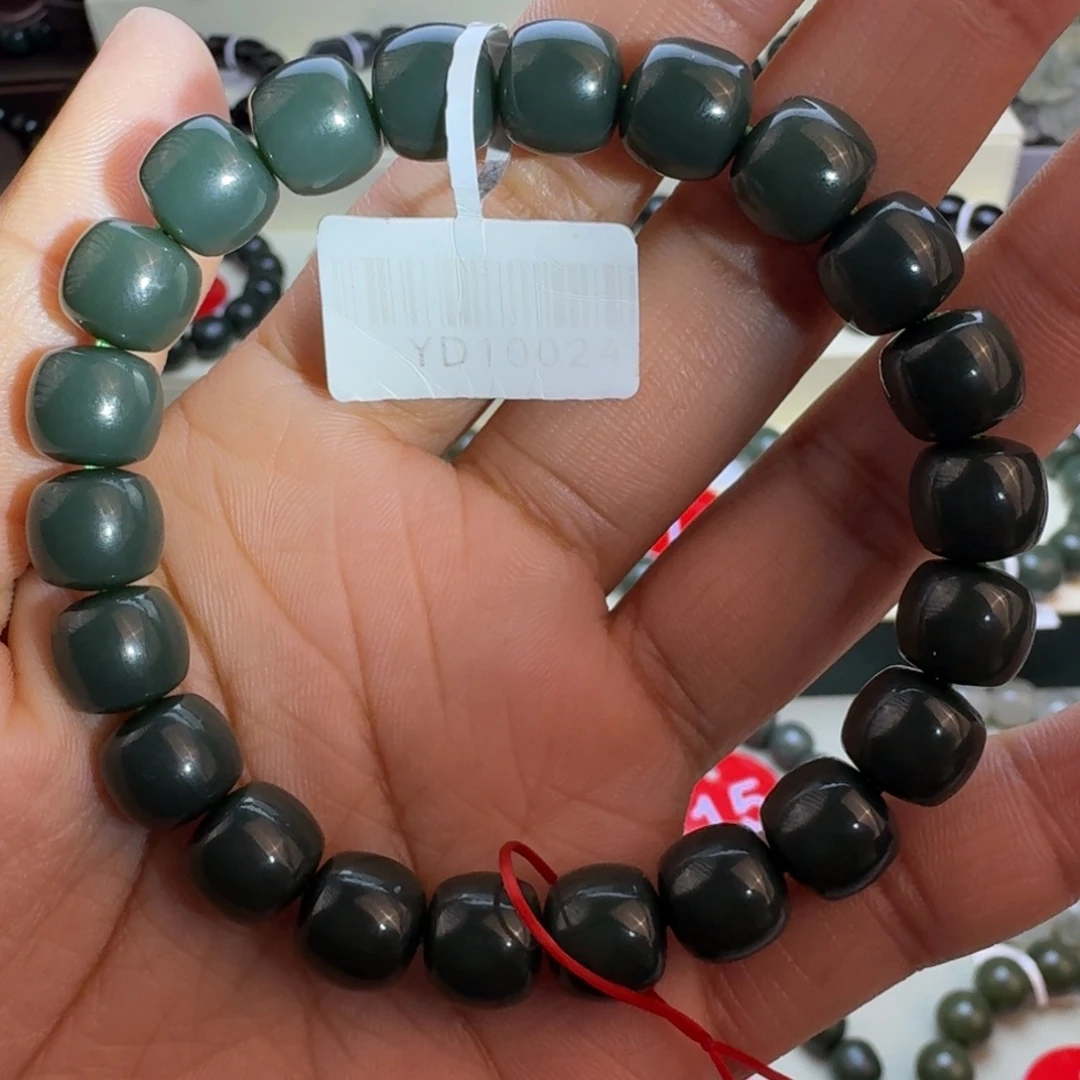 和田玉未镶嵌手串