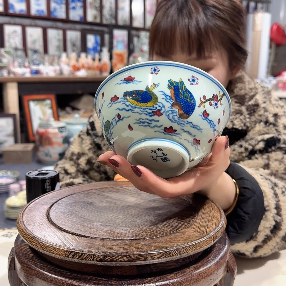 摆件瓷/////景德镇陶瓷瓷器。