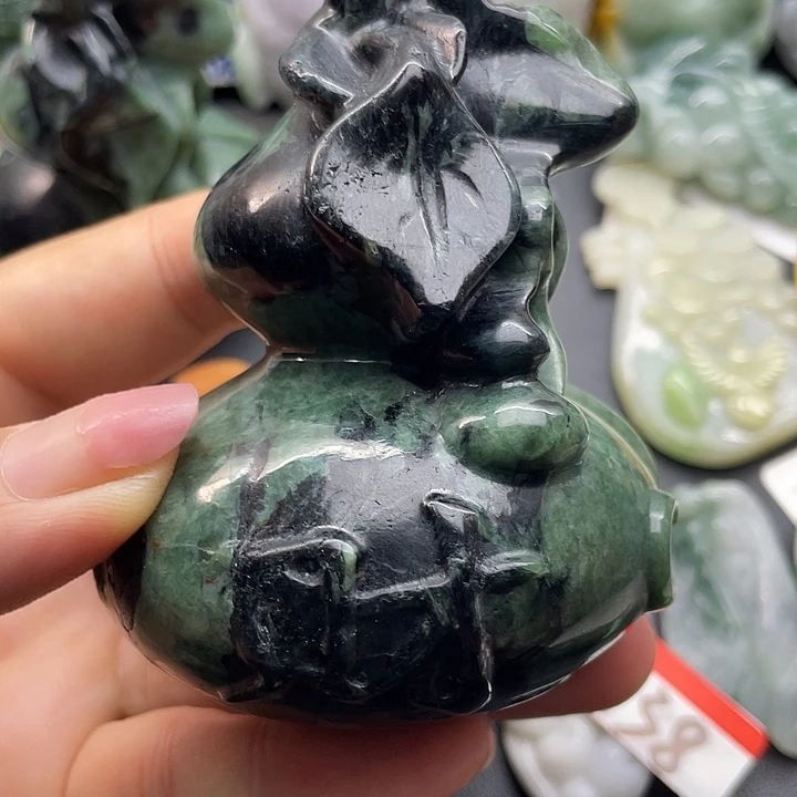 翡翠未镶嵌颈饰天然翡翠