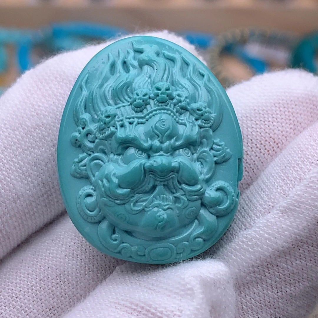 绿松石未镶嵌珠宝奇石