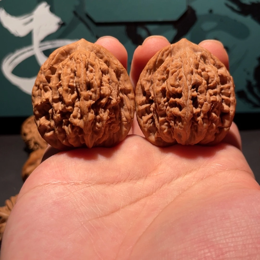 吊坠文玩核桃40+君子级虎头