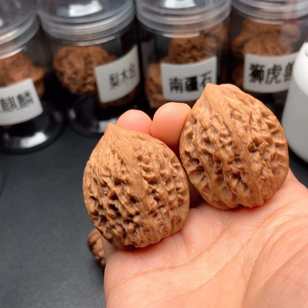 文玩核桃吊坠陶****人鸡心35