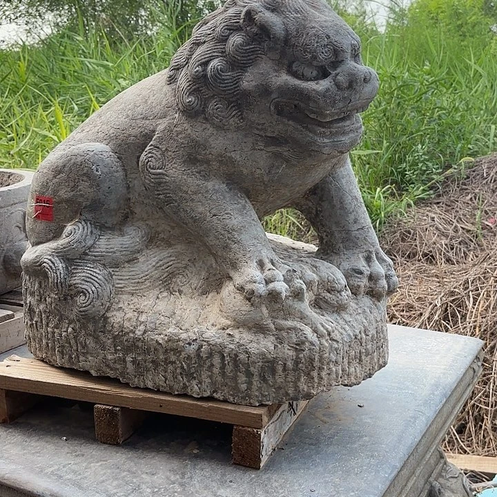 石材青石狮子一个，包邮