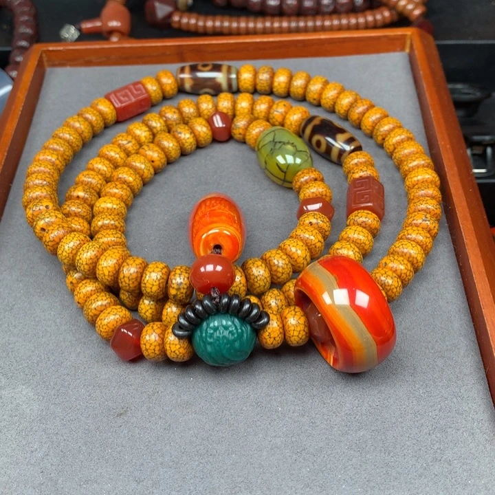 星月菩提吊坠红**饰星月