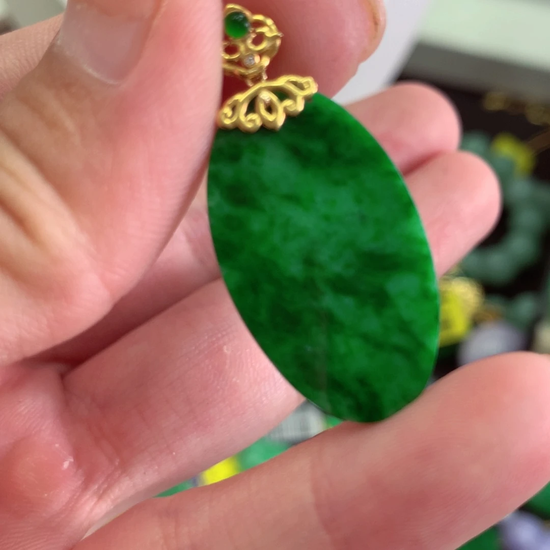 翡翠18K金镶嵌吊坠(不含链)