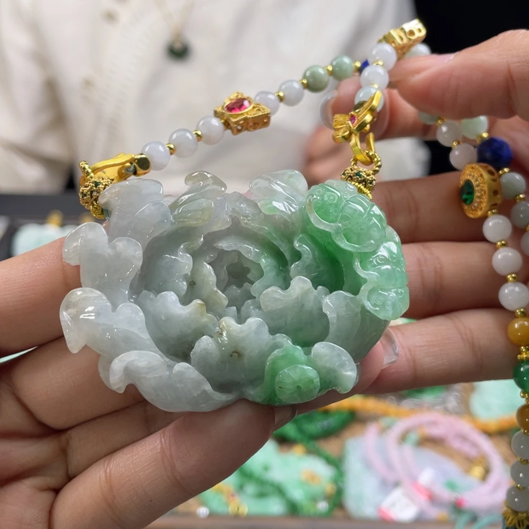 颈饰未镶嵌翡翠代编织