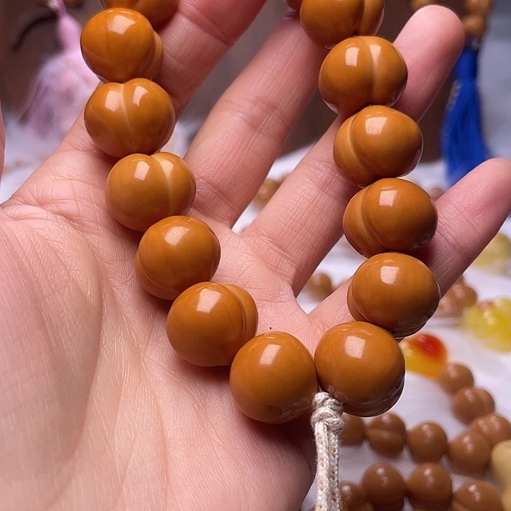 吊坠猴头核桃17尺寸柯基屁桃