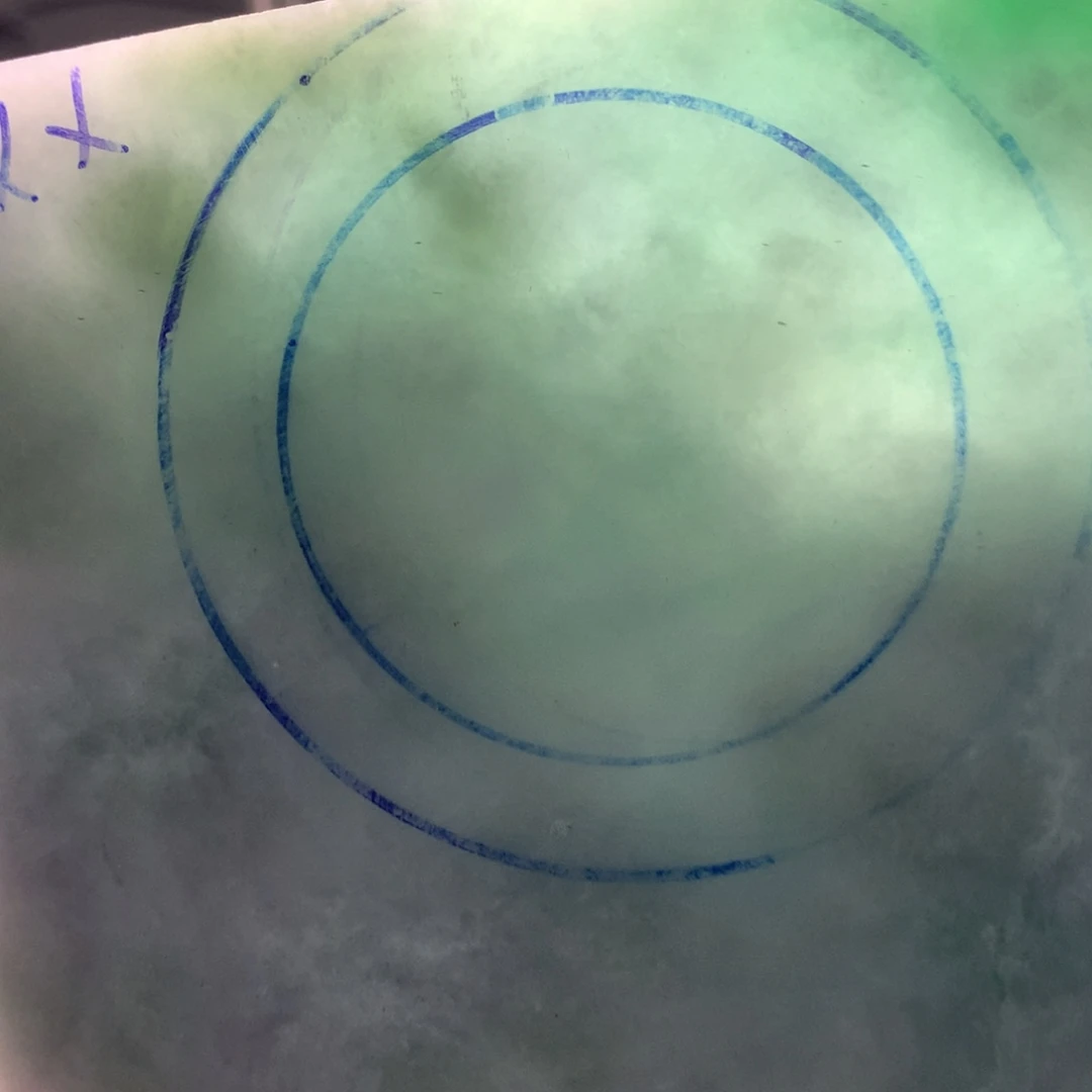 定制翡翠未镶嵌翡翠手镯