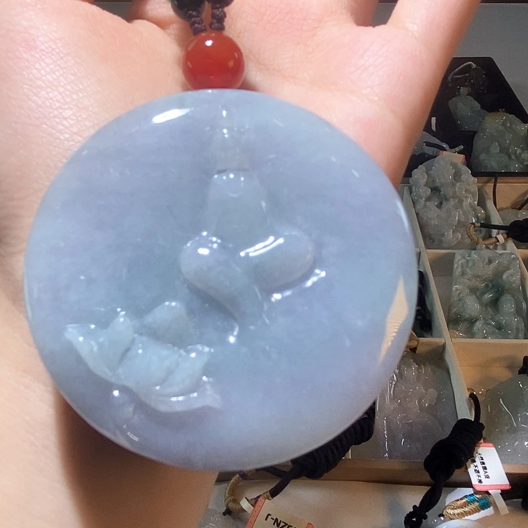 翡翠颈饰未镶嵌天然