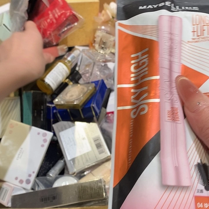 ꙳***噜花岗石铁合金香水沐浴露持久留