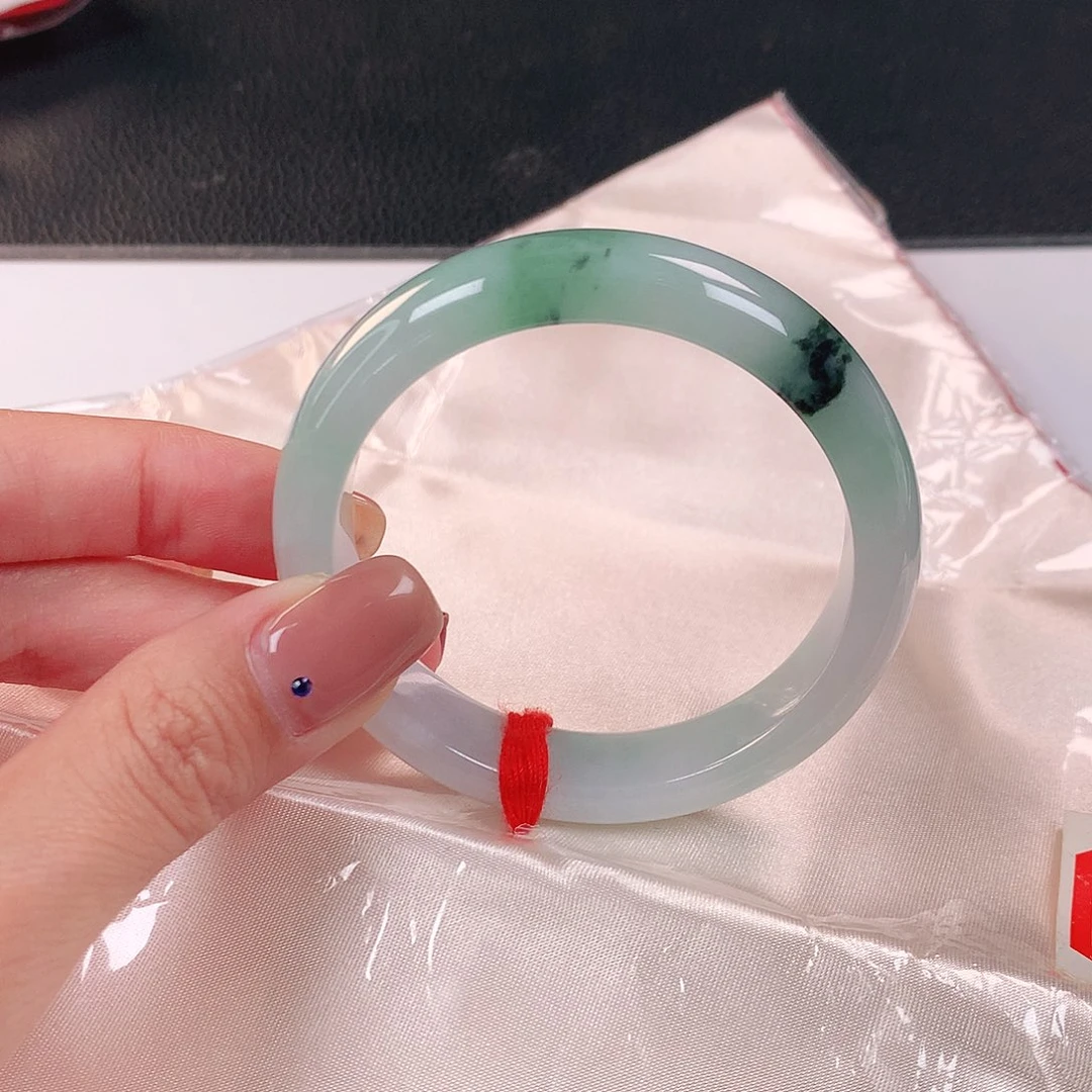 未镶嵌手镯翡翠028