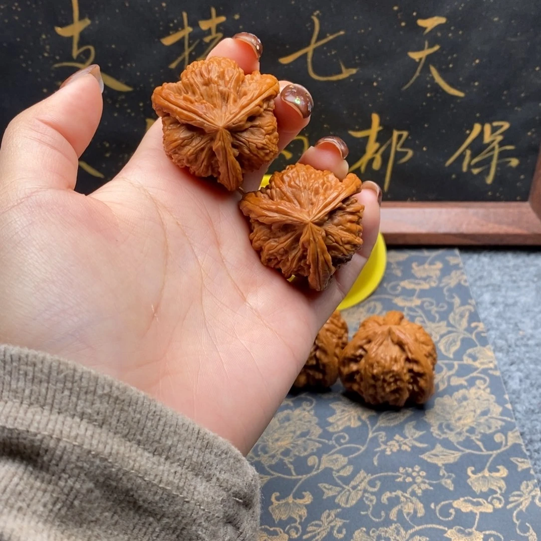 吊坠文玩核桃b****博白狮子