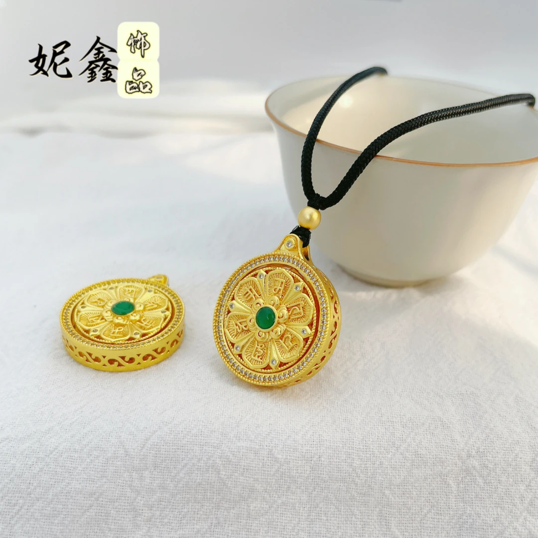 铜合金吊坠 可转动六字真言罗盘吊坠高保色镶钻圆盘时尚项链
