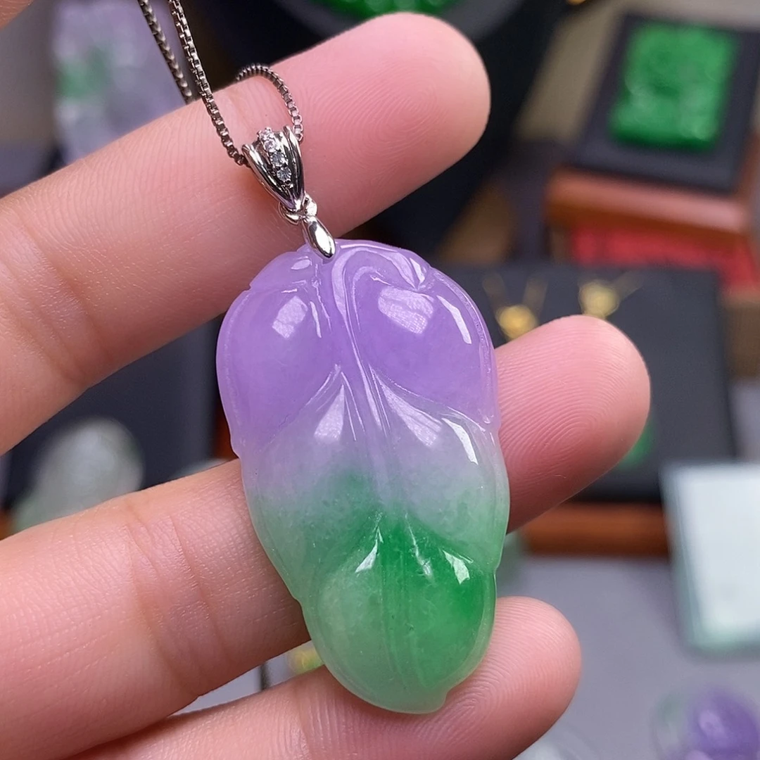 吊坠(赠链)未镶嵌翡翠