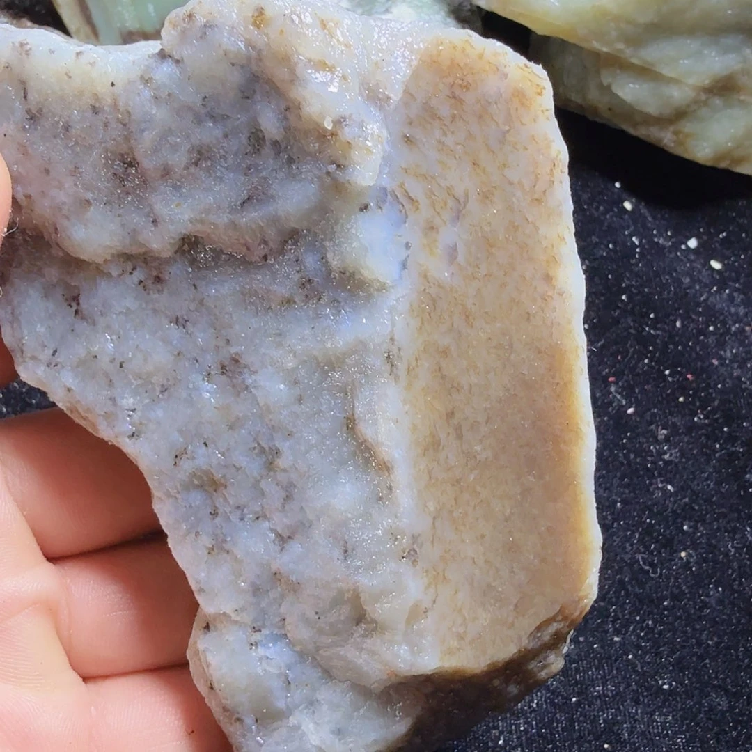 和田玉（糖玉）未镶嵌珠宝半成品