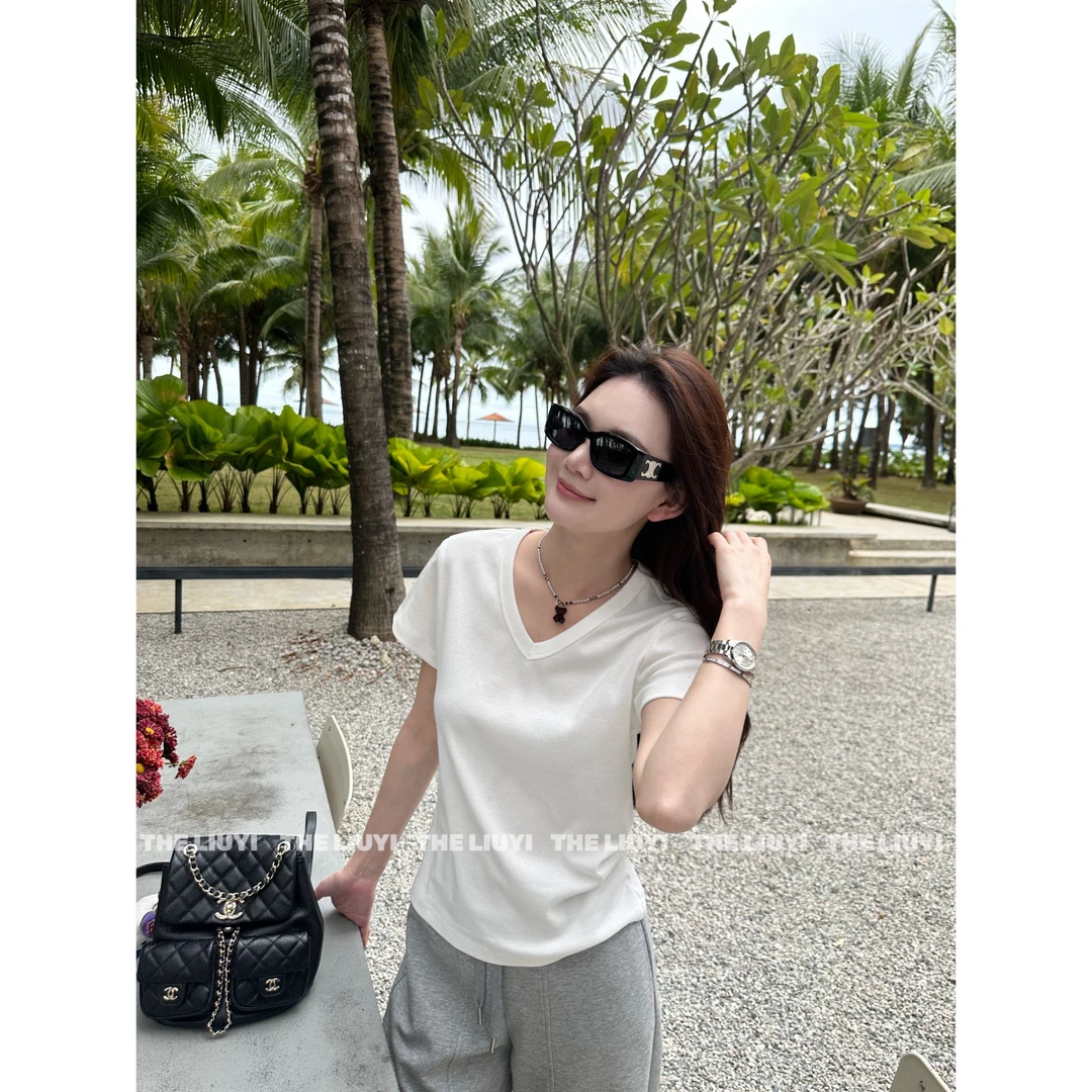 【LIUYI】V领T~版型巨好春夏显瘦短袖T恤上衣52143