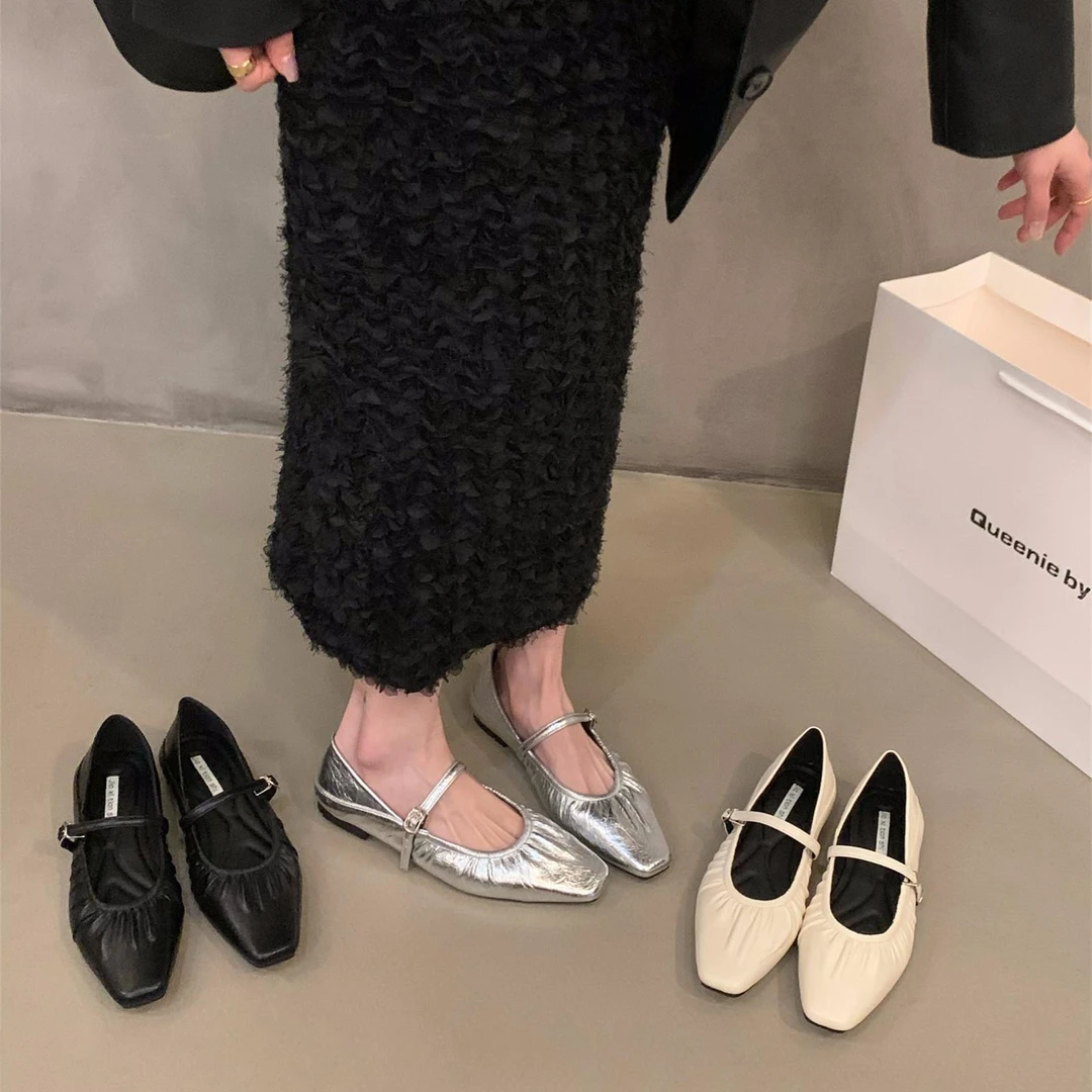 法式平底银色玛丽珍单鞋女鞋子春秋2025新款春季配裙子温柔晚晚鞋