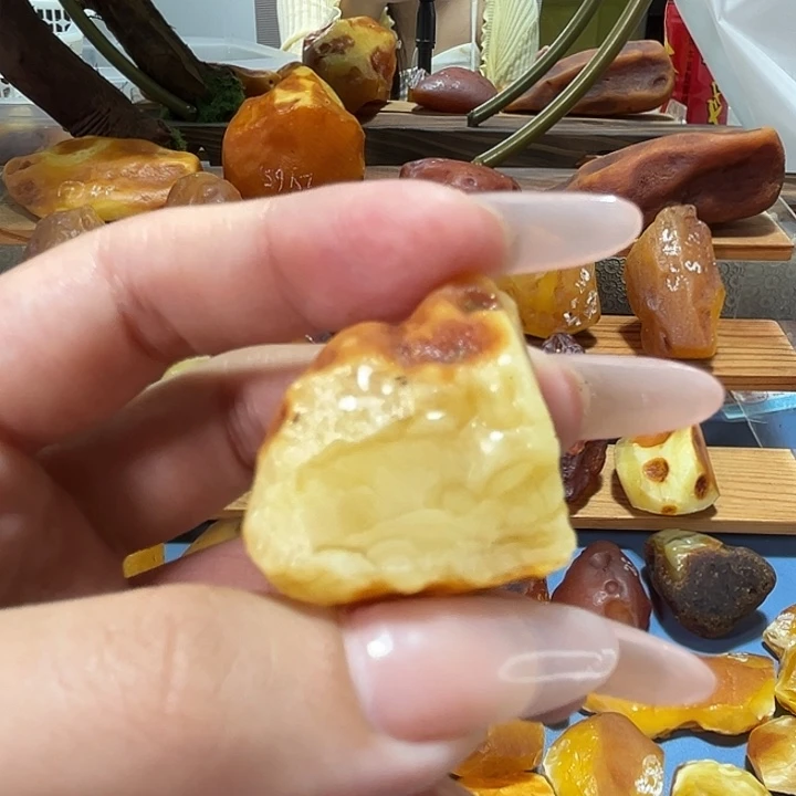 定制琥珀波罗的海琥珀