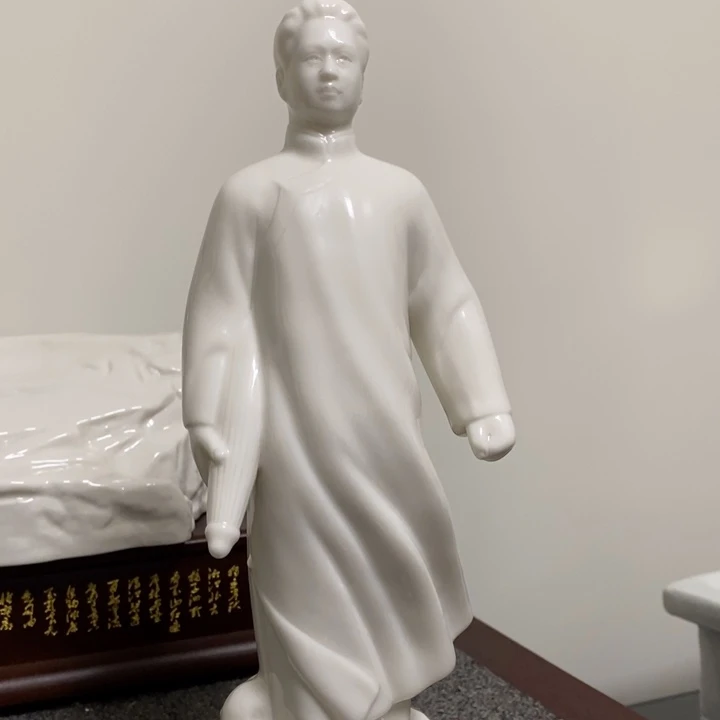 瓷片摆件摆件摆件