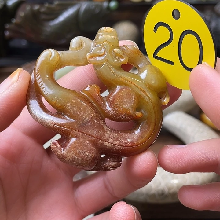 和田玉（糖玉）未镶嵌颈饰