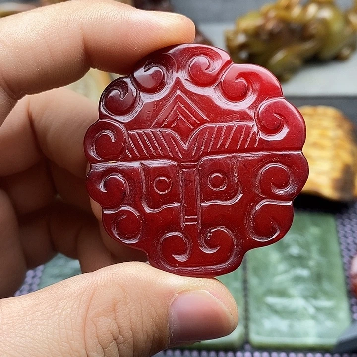 未镶嵌蛇纹石玉颈饰