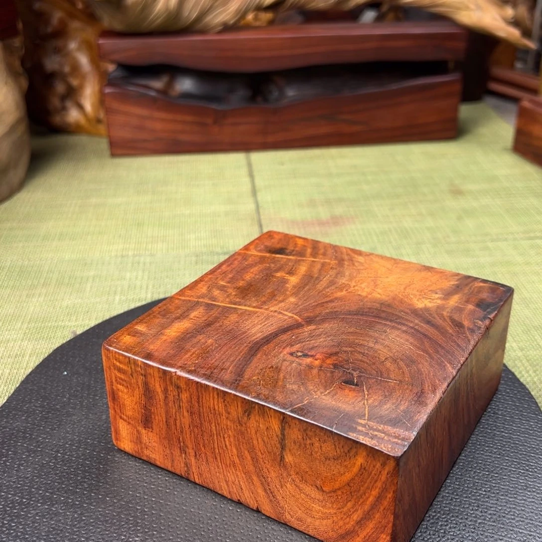 大果紫檀（缅甸花梨）小*