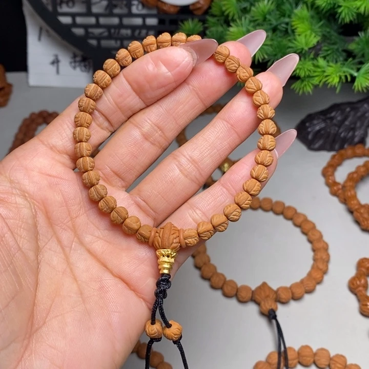 靓***豪桃核手串金蟾手持