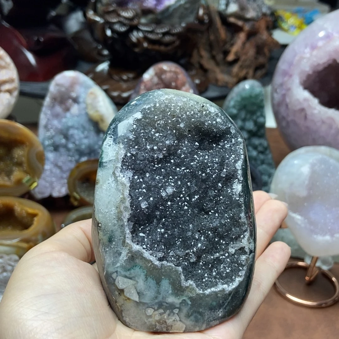 摆件紫晶未镶嵌水晶
