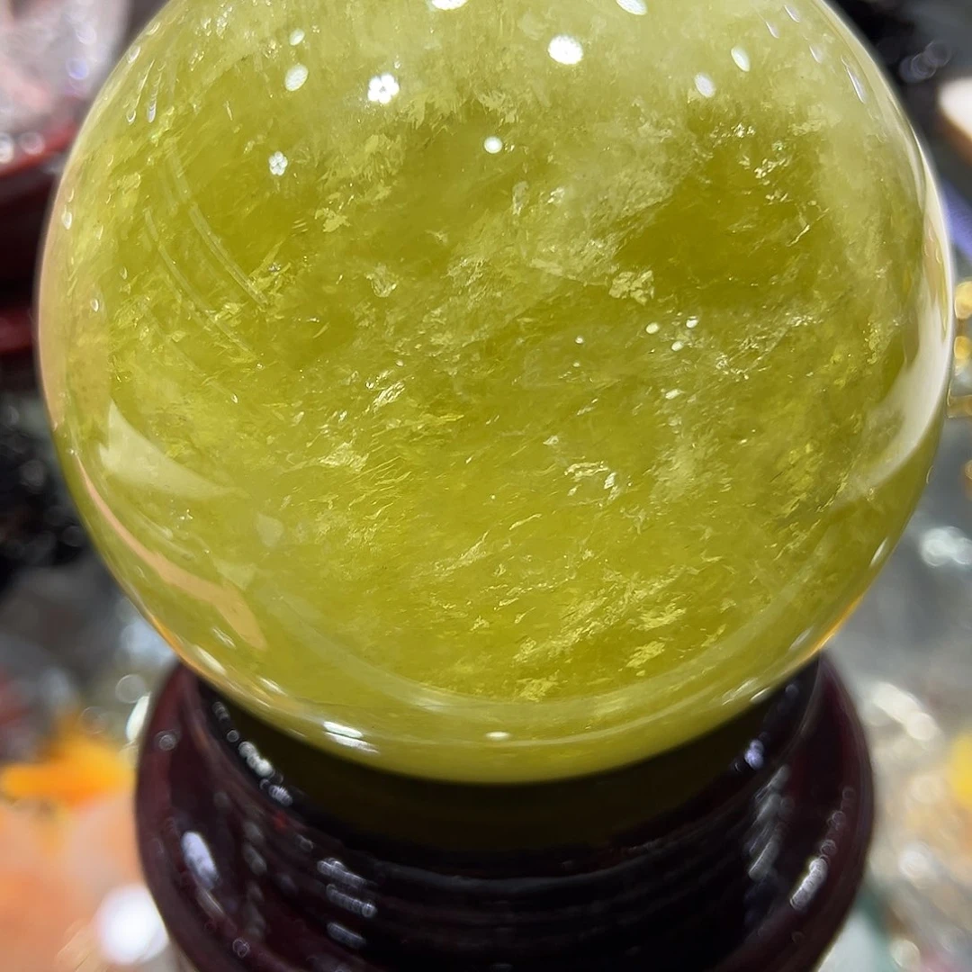 水晶水晶球摆件未镶嵌?****?