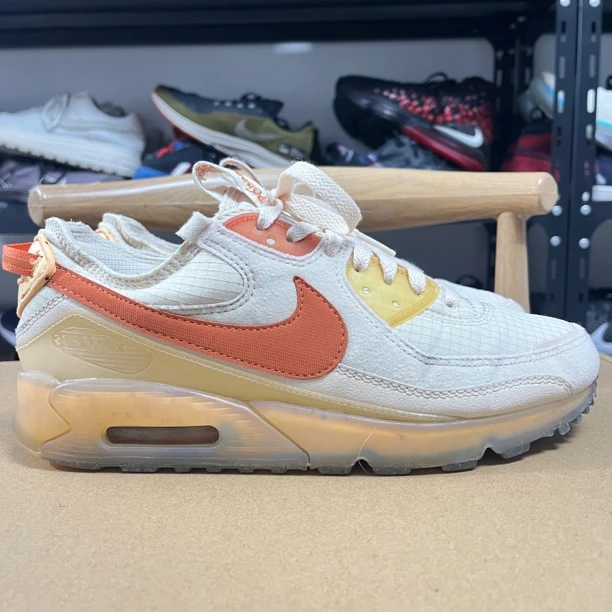 42码 Nike Air Max 90 Terrascape 气垫 透气包裹 复古 跑鞋 二手