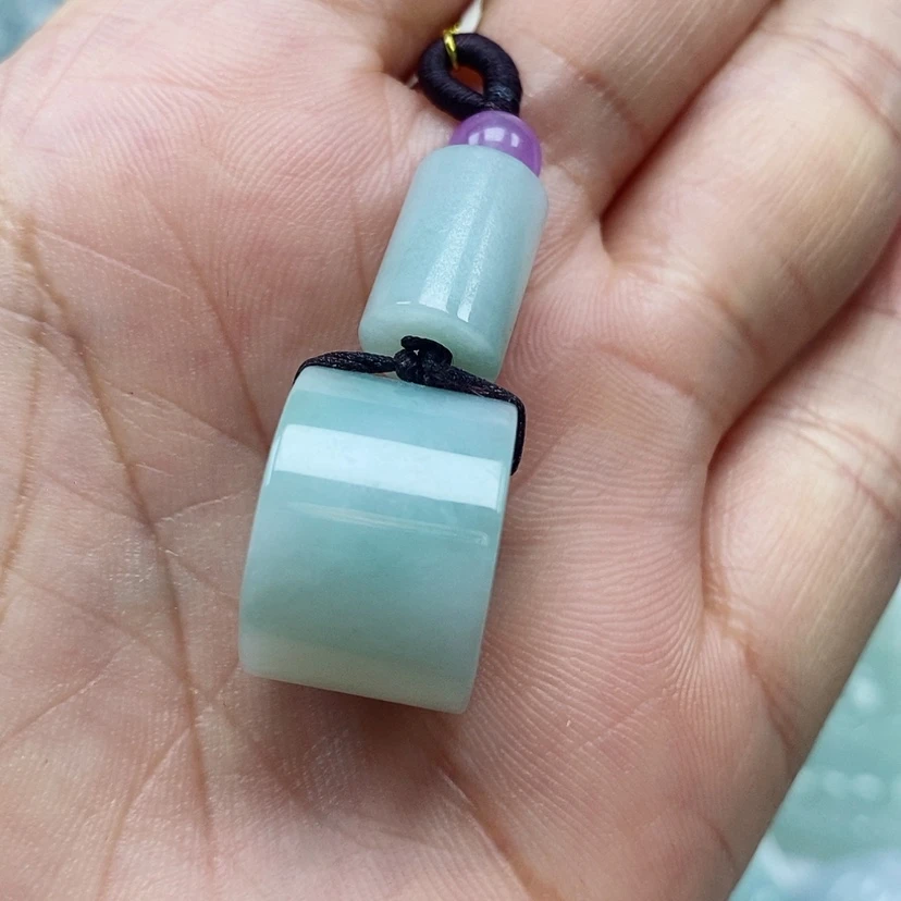 【闪购商品】翡翠颈饰未镶嵌天然翡翠A货路路通