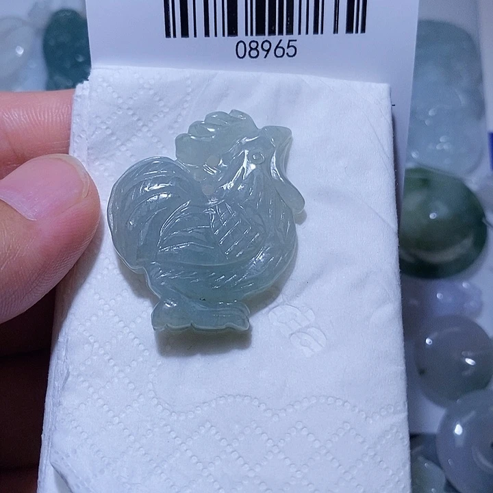 翡翠未镶嵌颈饰天光墟翡翠市场现金代购