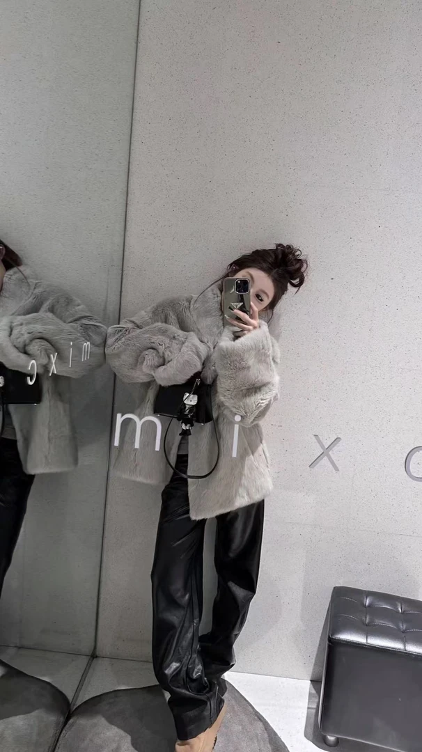 【兔毛】25年秋冬新款纯色氛围感气质立领兔毛皮毛一体外套