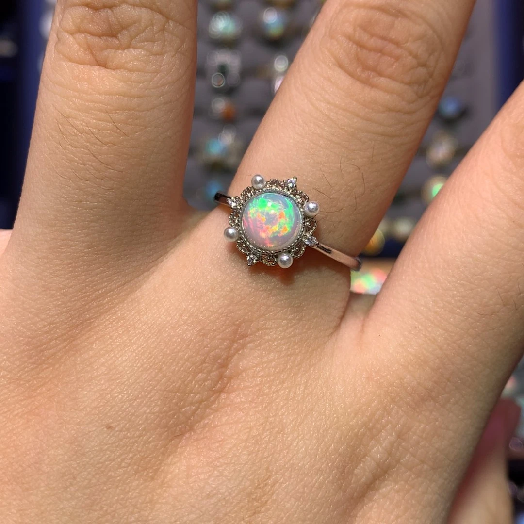 银S925镶嵌欧泊戒指