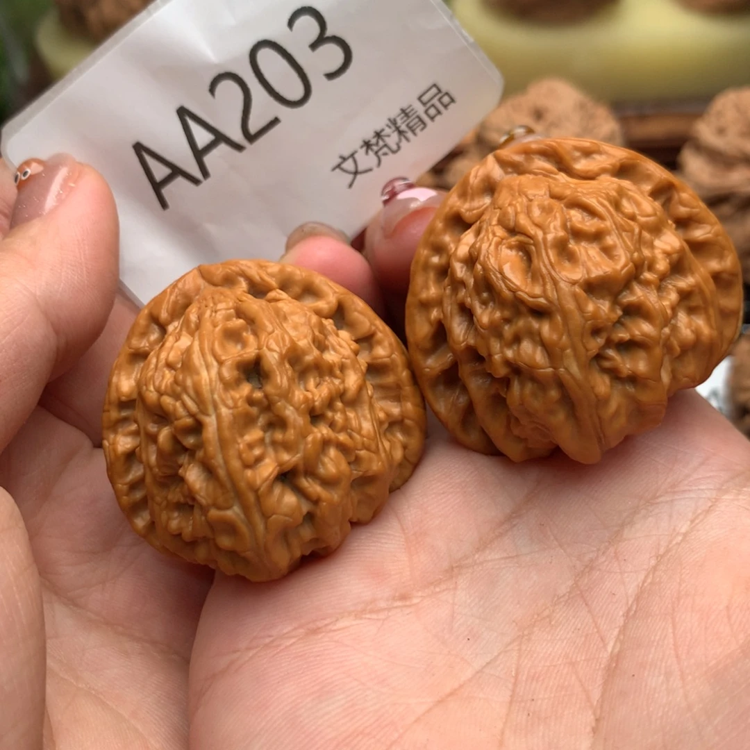文玩核桃把件全品白狮子41